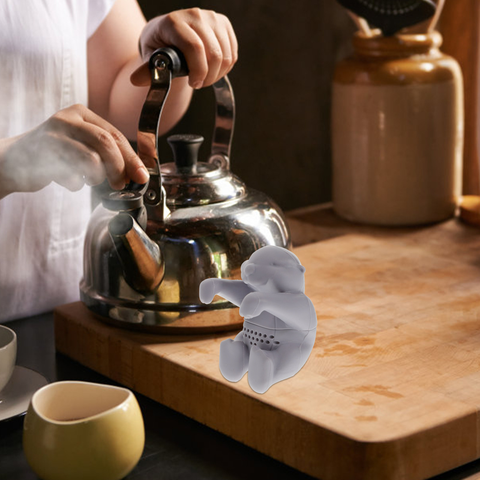 Kitchen Gadgets Gift Ideas - Saringan Teh Silikon Berbentuk Daun Berang-berang
